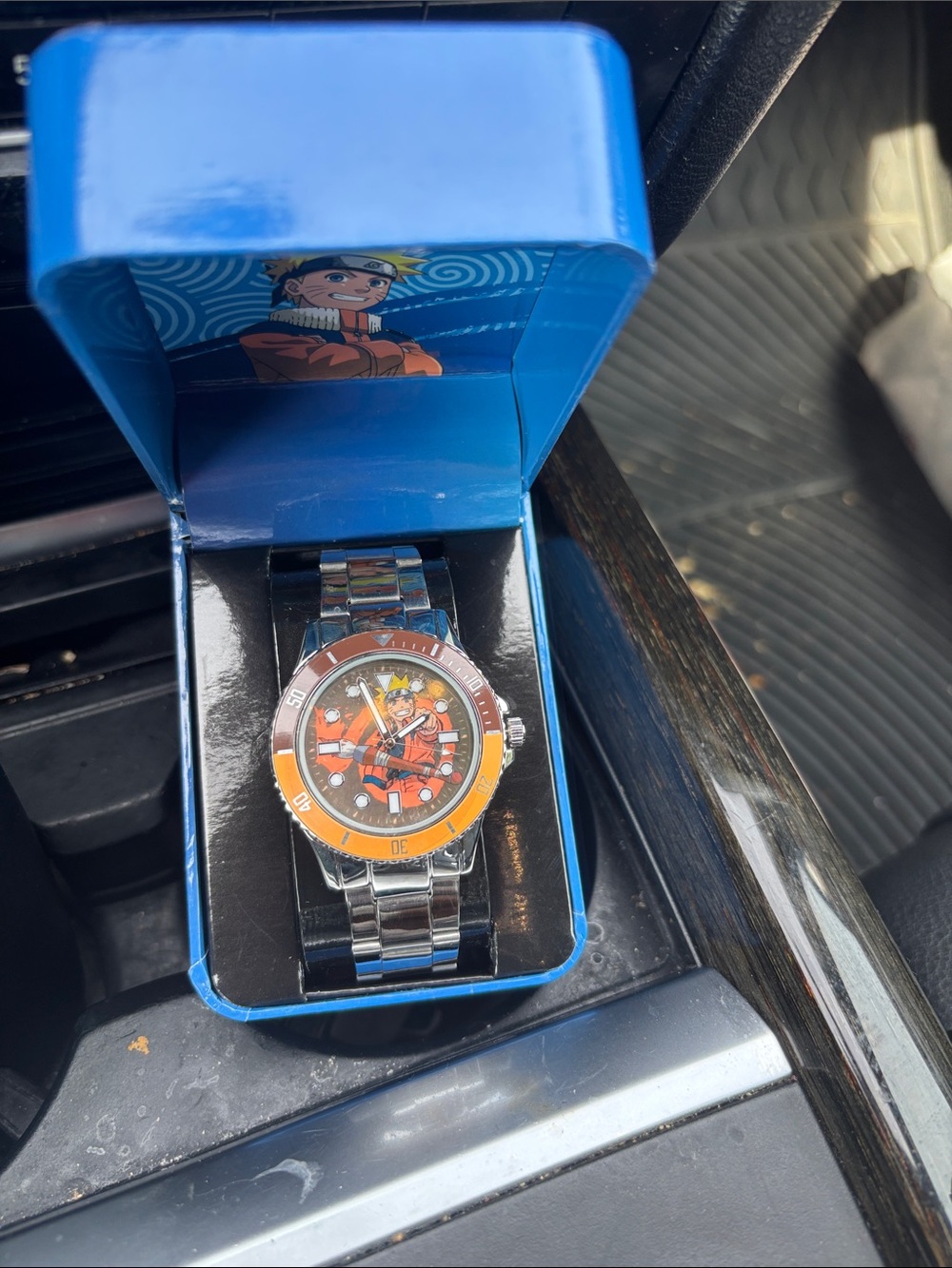 Anime Submariner-Style Watch — Naruto Uzumaki Edition